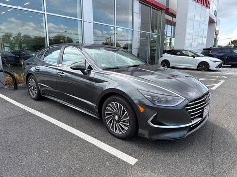 Used 2023 Hyundai Sonata SEL FWD image 1