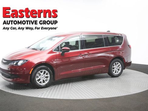Used 2023 Chrysler Voyager LX FWD image 53
