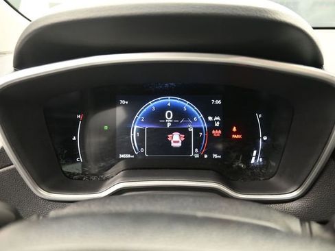 Used 2025 Toyota Corolla Cross XLE FWD image 9