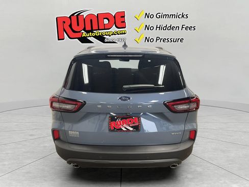 Used 2026 Ford Escape ST-Line w/ Tech Pack #1 AWD/4WD image 4