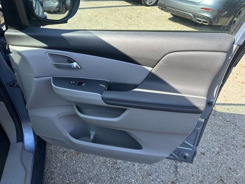 Used 2014 Honda Odyssey EX-L image 24