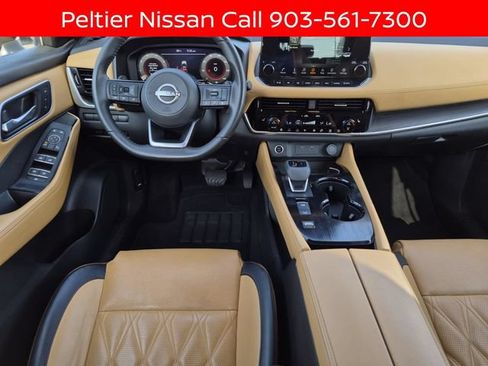 Certified 2023 Nissan Rogue Platinum w/ Platinum Premium Package FWD image 26