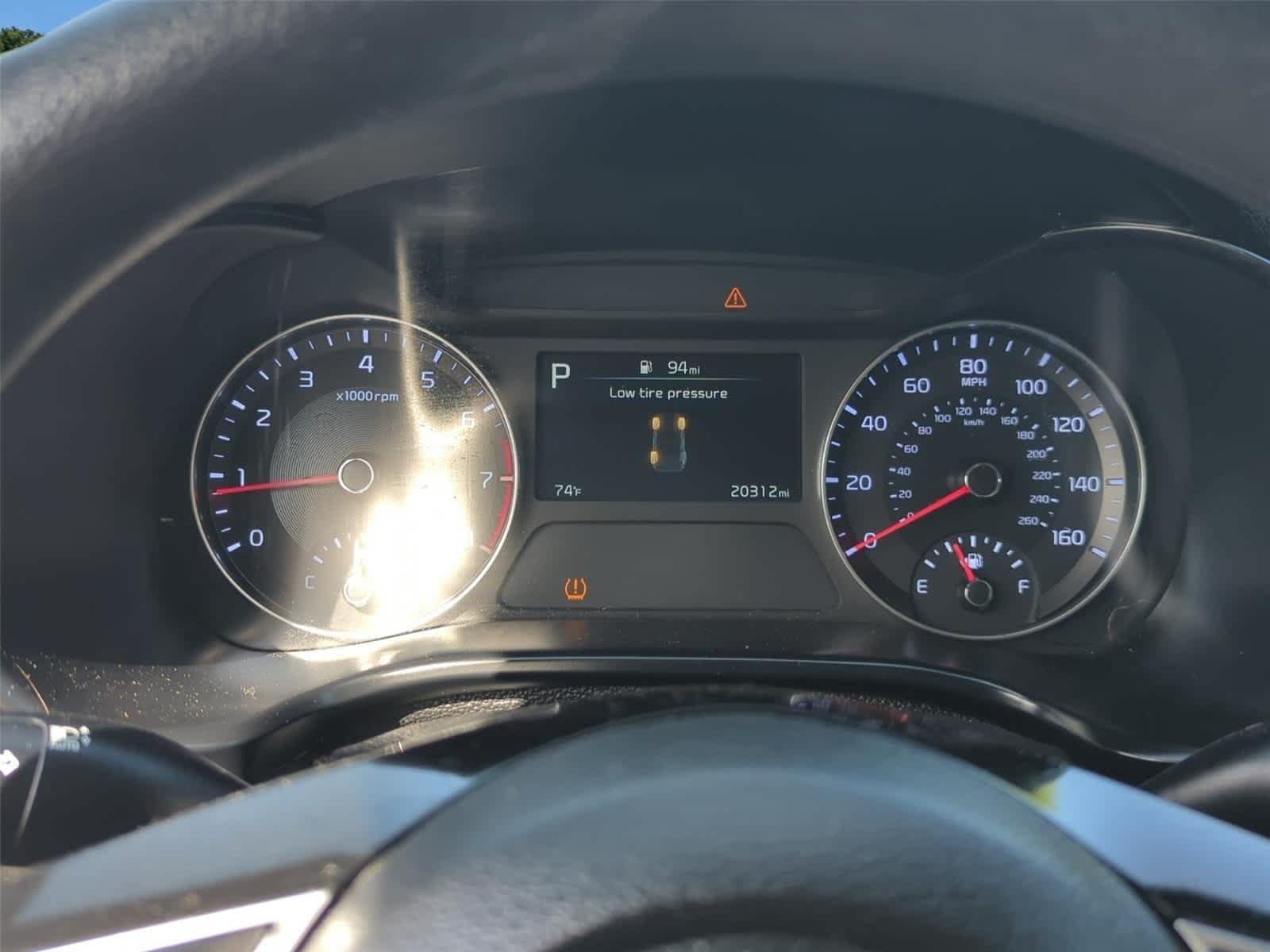 Used 2023 Kia Forte LXS w/ LXS Technology Package FWD image 17