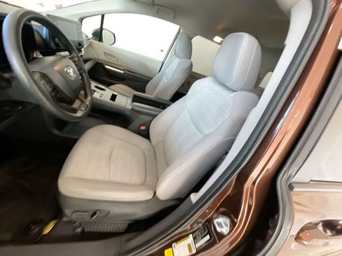 Certified 2023 Toyota Sienna LE image 11