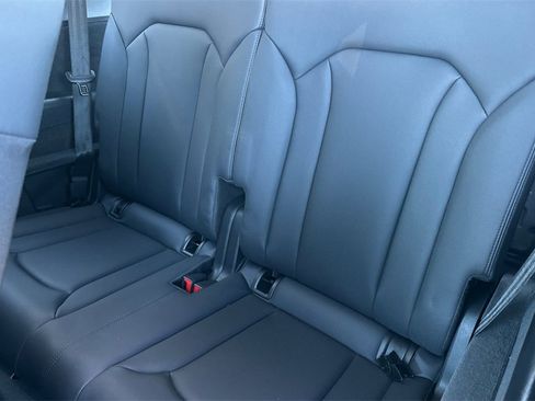 Used 2023 Audi Q7 2.0T Premium Plus image 12