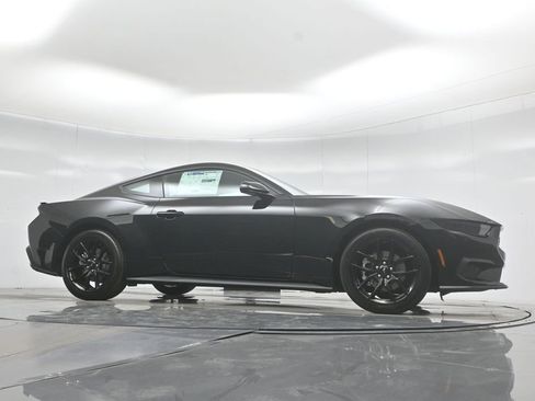 New 2026 Ford Mustang Coupe image 3