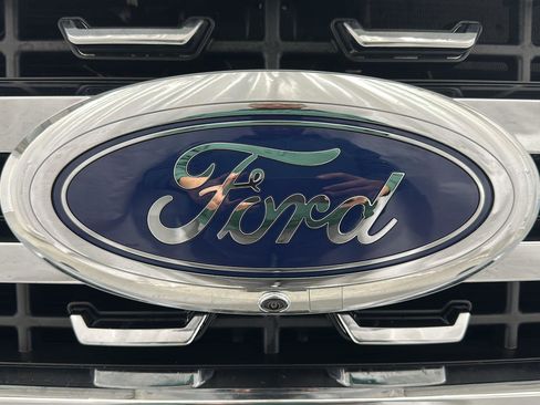 Used 2024 Ford F350 Lariat w/ Lariat Ultimate Package image 32