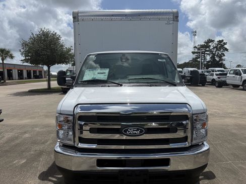 New 2026 Ford E-350 and Econoline 350 Super Duty w/ Power Equipment Group RWD image 3