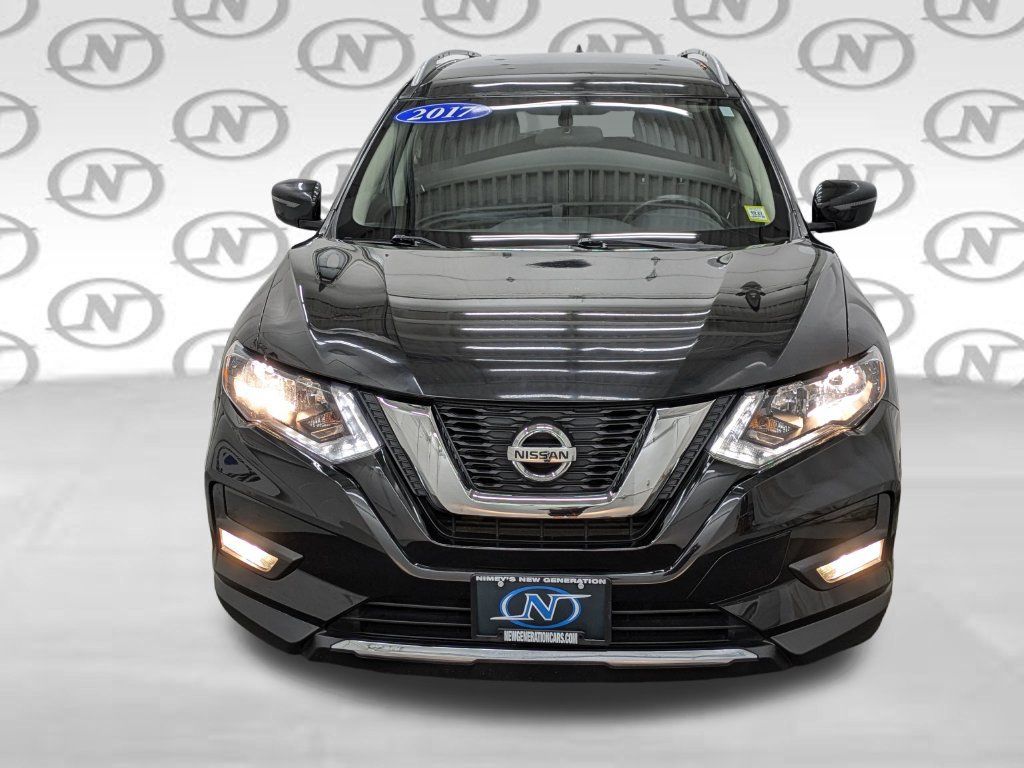 Used 2017 Nissan Rogue SV AWD/4WD image 24