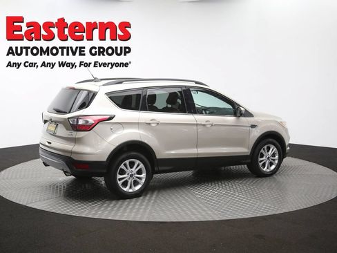 Used 2018 Ford Escape SE w/ SE Sync 3 Package AWD/4WD image 42