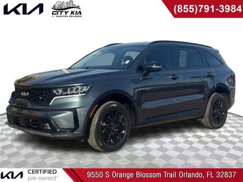 Certified 2022 Kia Sorento EX image 1