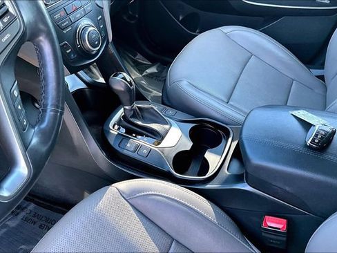 Used 2018 Hyundai Santa Fe Sport w/ 2.4L Tech Package 04 AWD/4WD image 13