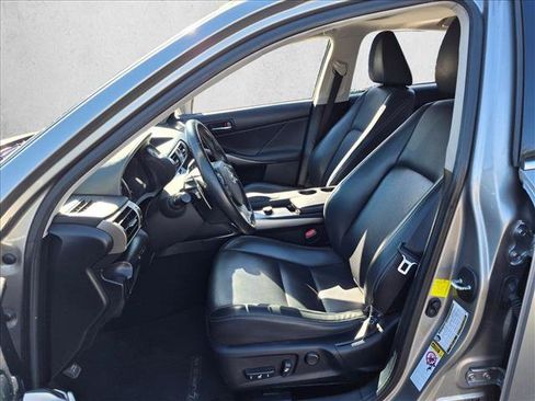 Used 2016 Lexus IS 350 w/ Navigation System Package RWD image 10