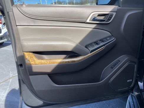 Used 2016 GMC Yukon Denali w/ Open Road Package image 17