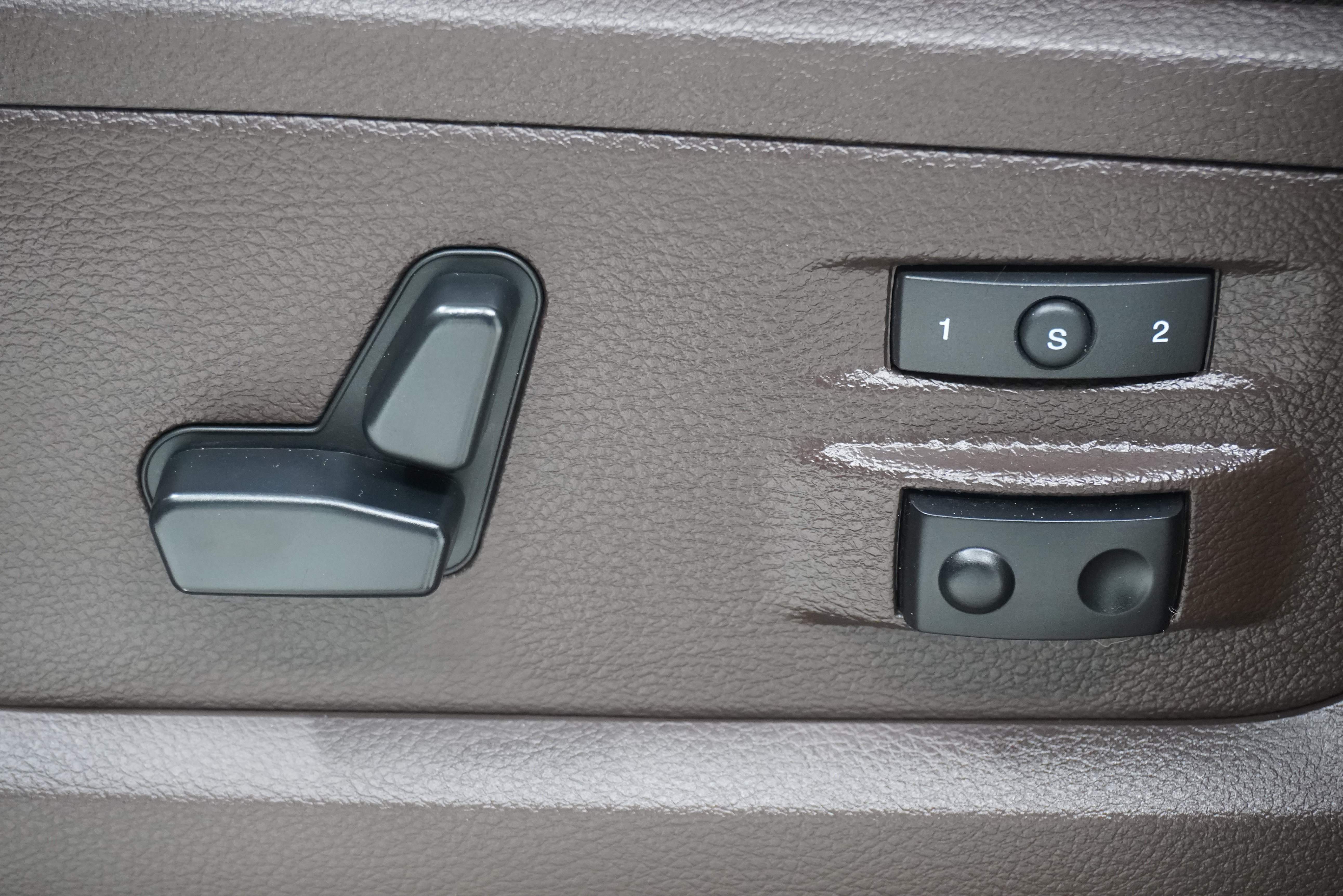 Used 2012 RAM 1500 Laramie Longhorn AWD/4WD image 15