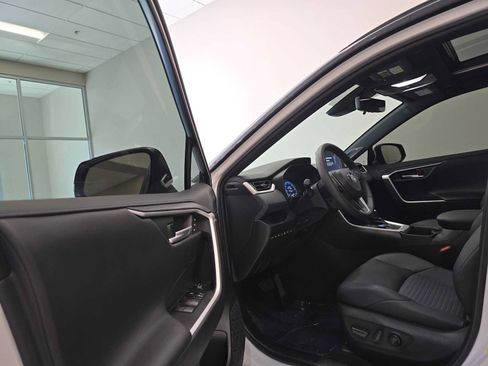 Certified 2023 Toyota RAV4 XSE AWD/4WD image 23
