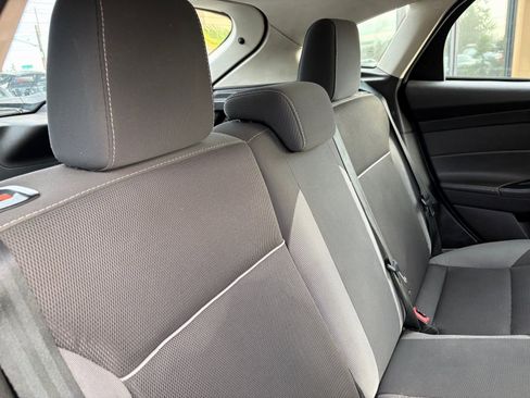 Used 2014 Ford Focus SE FWD image 23