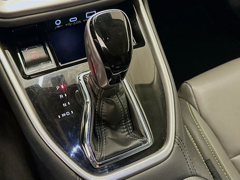 Used 2025 Subaru Outback Onyx Edition image 24