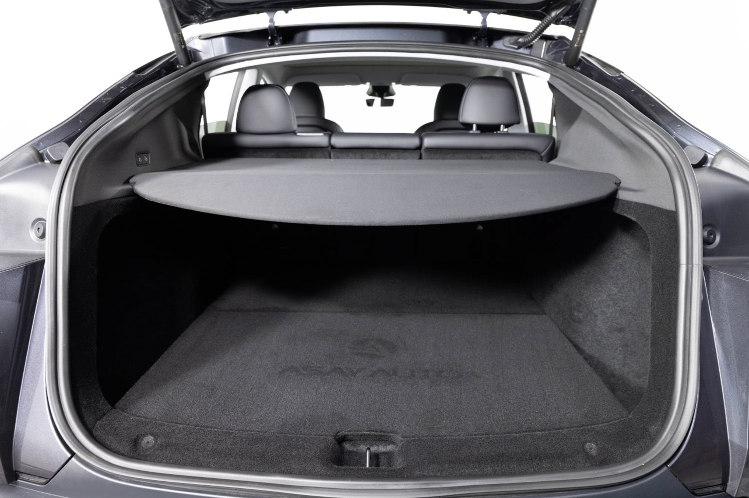 Used 2026 Tesla Model Y Long Range RWD image 19