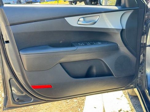 Used 2024 Kia Forte LXS image 20