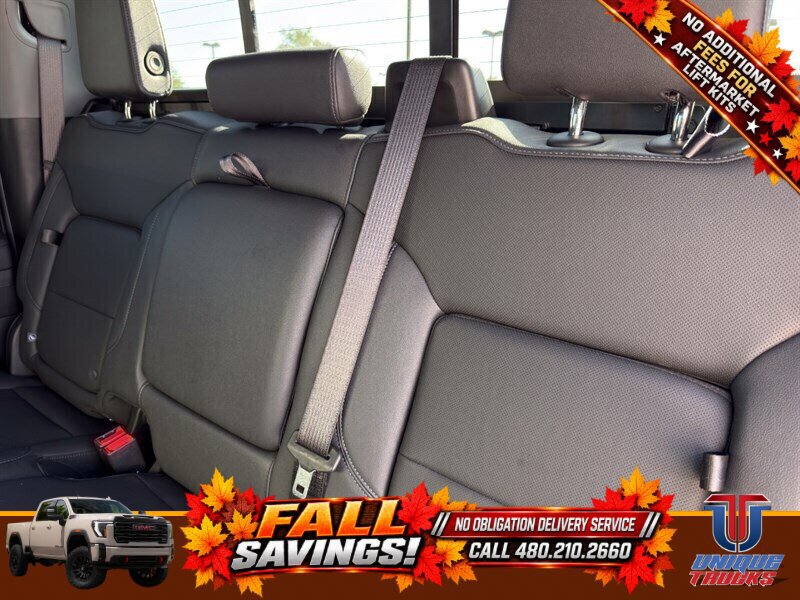 Used 2025 GMC Sierra 2500 SLT w/ SLT Premium Package AWD/4WD image 24
