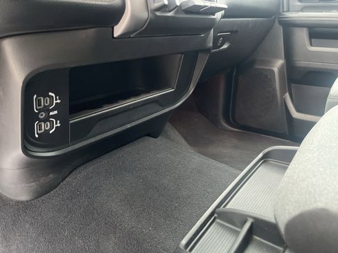 Used 2024 RAM 2500 Big Horn image 35