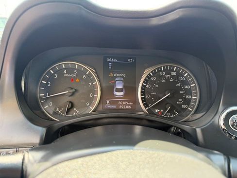 Used 2019 INFINITI Q50 Luxe w/ Essential Package (3.0T Luxe) RWD image 29
