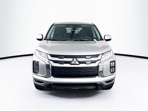 Used 2025 Mitsubishi Outlander Sport ES image 2
