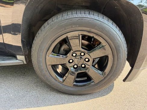 Used 2016 Chevrolet Tahoe LT AWD/4WD image 32