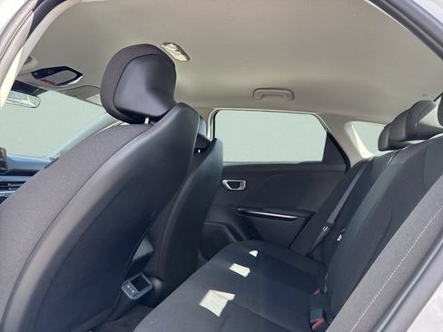 New 2026 Kia K4 FWD image 19