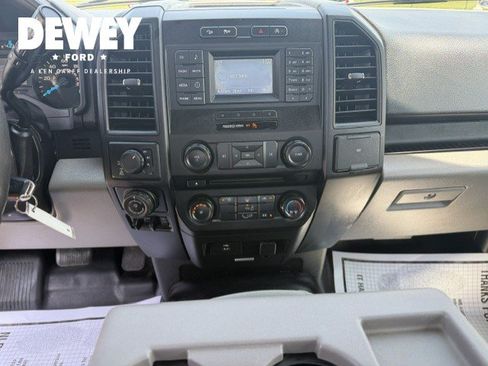 Used 2016 Ford F150 XL w/ Equipment Group 101A Mid AWD/4WD image 17