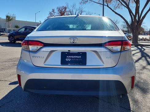 Used 2024 Toyota Corolla LE image 7