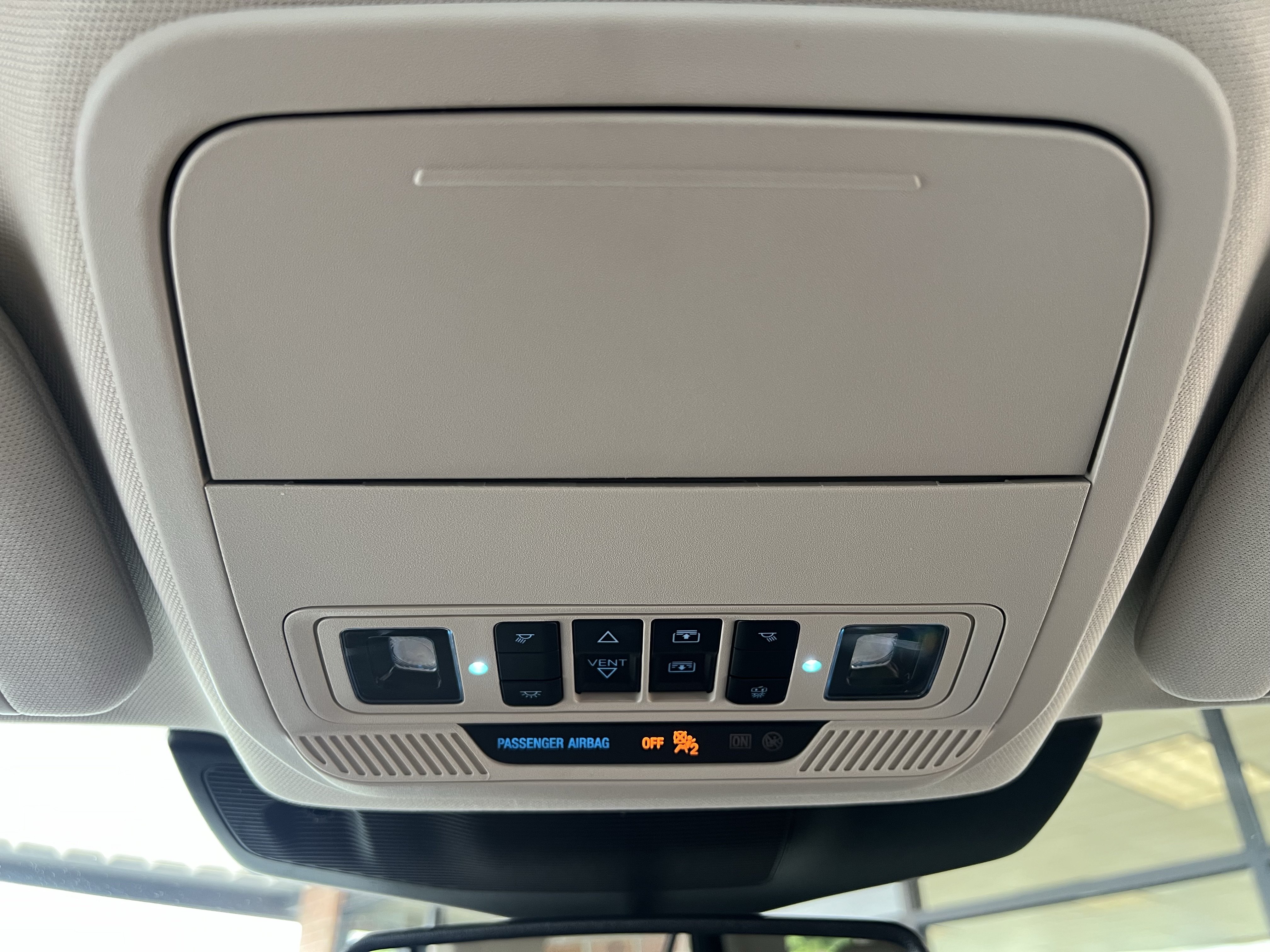Used 2024 Ford Explorer Limited w/ Equipment Group 301A AWD/4WD image 45