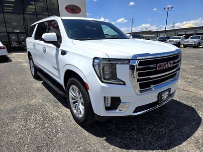 Used 2023 GMC Yukon XL SLT