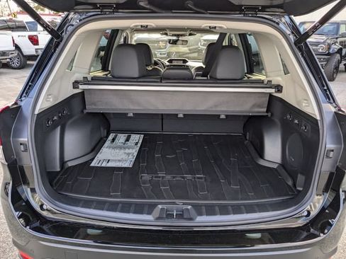 Used 2024 Subaru Forester Limited AWD/4WD image 13