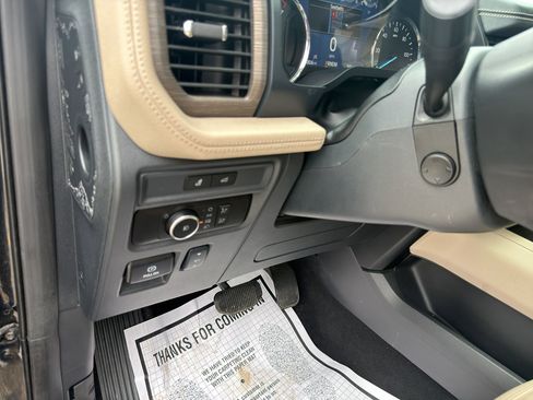 Used 2024 Ford Expedition Max Limited RWD image 29