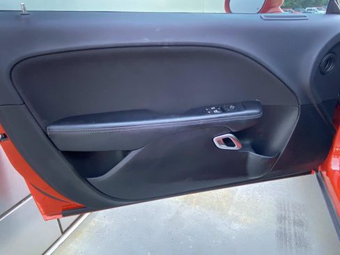 Used 2017 Dodge Challenger R/T w/ Driver Convenience Group RWD image 14