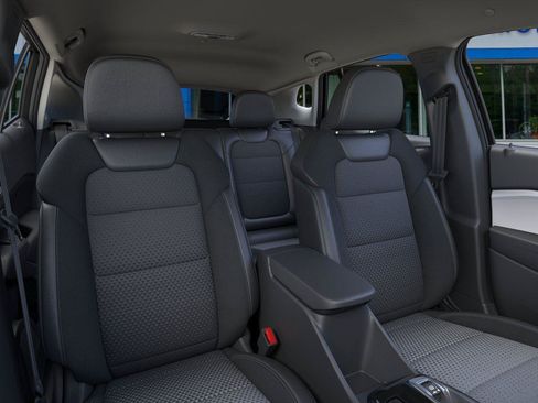 New 2026 Chevrolet Trax LT w/ Driver Confidence Package FWD image 16