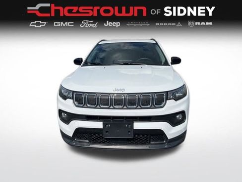 Used 2022 Jeep Compass Latitude AWD/4WD image 2