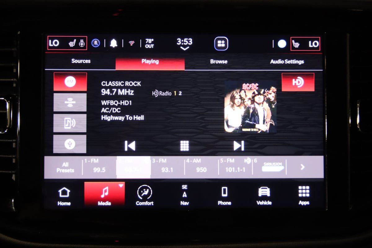 Used 2025 Dodge Durango GT AWD/4WD image 45