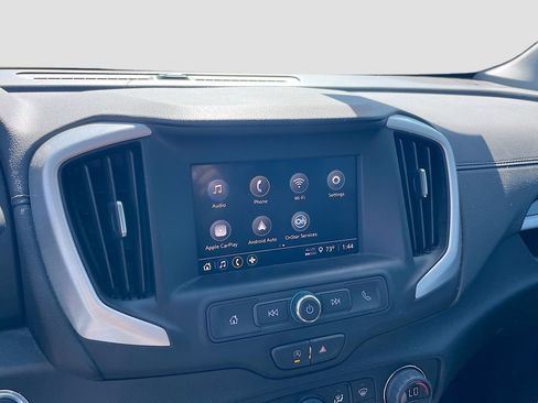 Used 2022 GMC Terrain SLE w/ Driver Convenience Package image 15