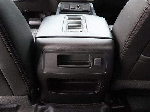 Used 2017 GMC Sierra 1500 Denali w/ Denali Ultimate Package AWD/4WD image 26