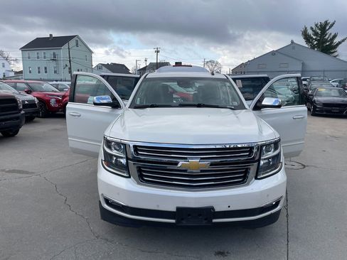 Used 2015 Chevrolet Tahoe LTZ AWD/4WD image 31