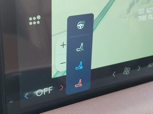 New 2026 Lincoln Aviator Reserve w/ Jet Appearance Package AWD/4WD image 21