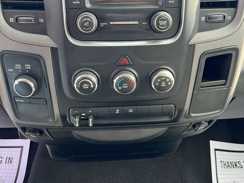 Used 2019 RAM 1500 ST AWD/4WD image 25