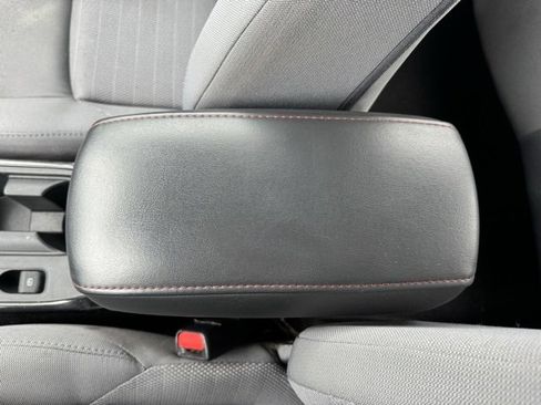 Certified 2025 Toyota Corolla SE image 17