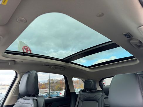 New 2026 Lincoln Corsair Premiere image 31