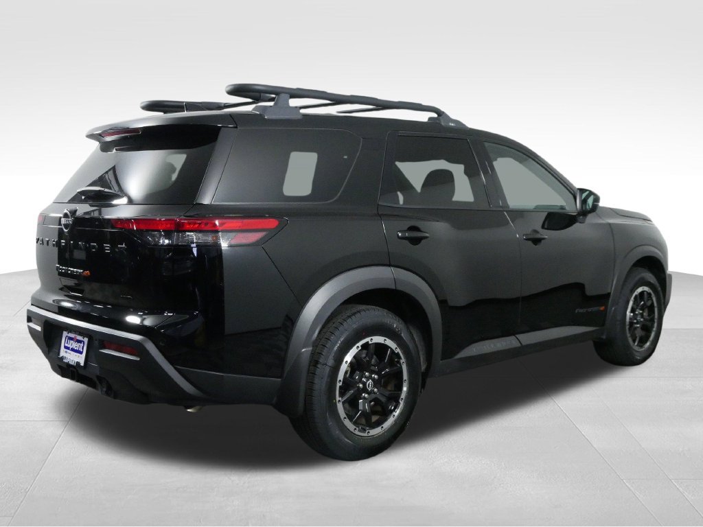 Used 2023 Nissan Pathfinder Rock Creek AWD/4WD image 10