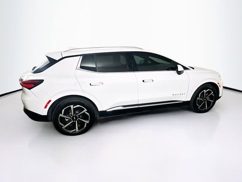 Used 2025 Chevrolet Equinox EV LT w/ Convenience Package image 10