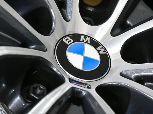 Used 2024 BMW X5 xDrive40i w/ M Sport Package AWD/4WD image 95